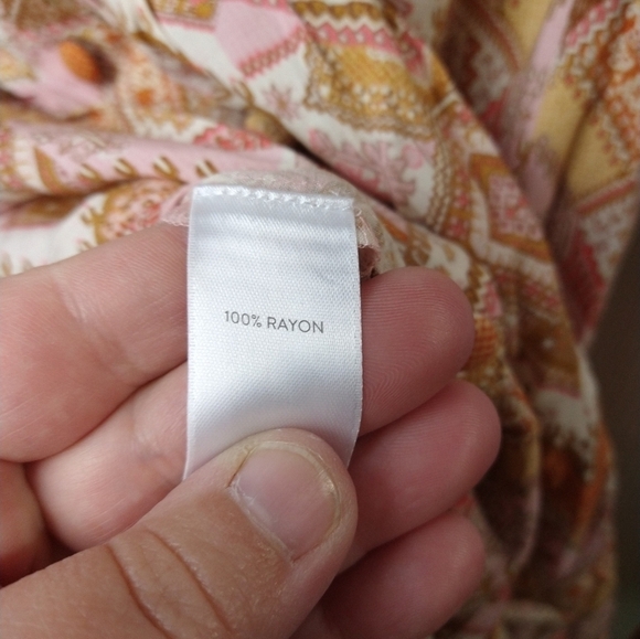 J. Jill  v neck front button minimalist pleated blouse. Size L - Picture 8 of 10